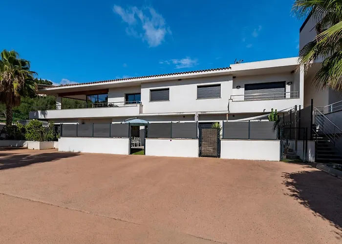 Paradisu - Climatise De 32 M² *